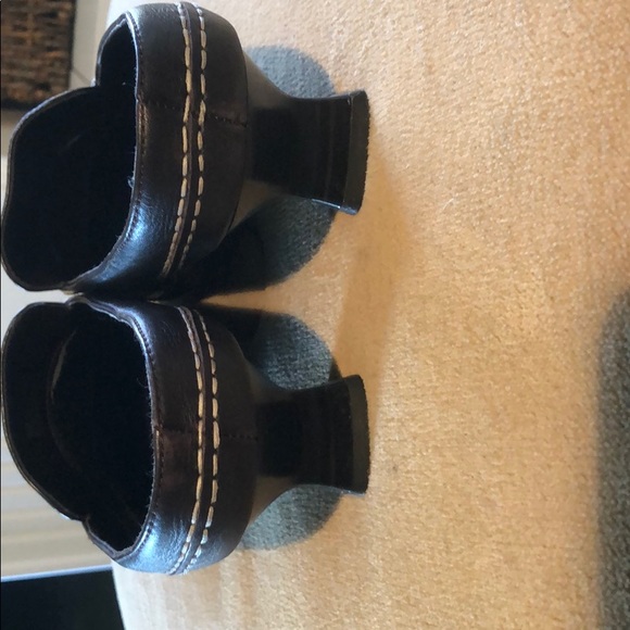 Aerosoles Shoes - Picture 3 of 4